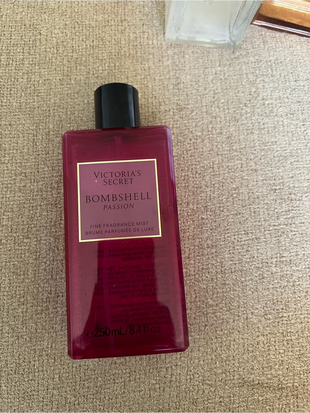 Victoria's Secret Bombshell Passion Mist - Deep Berry